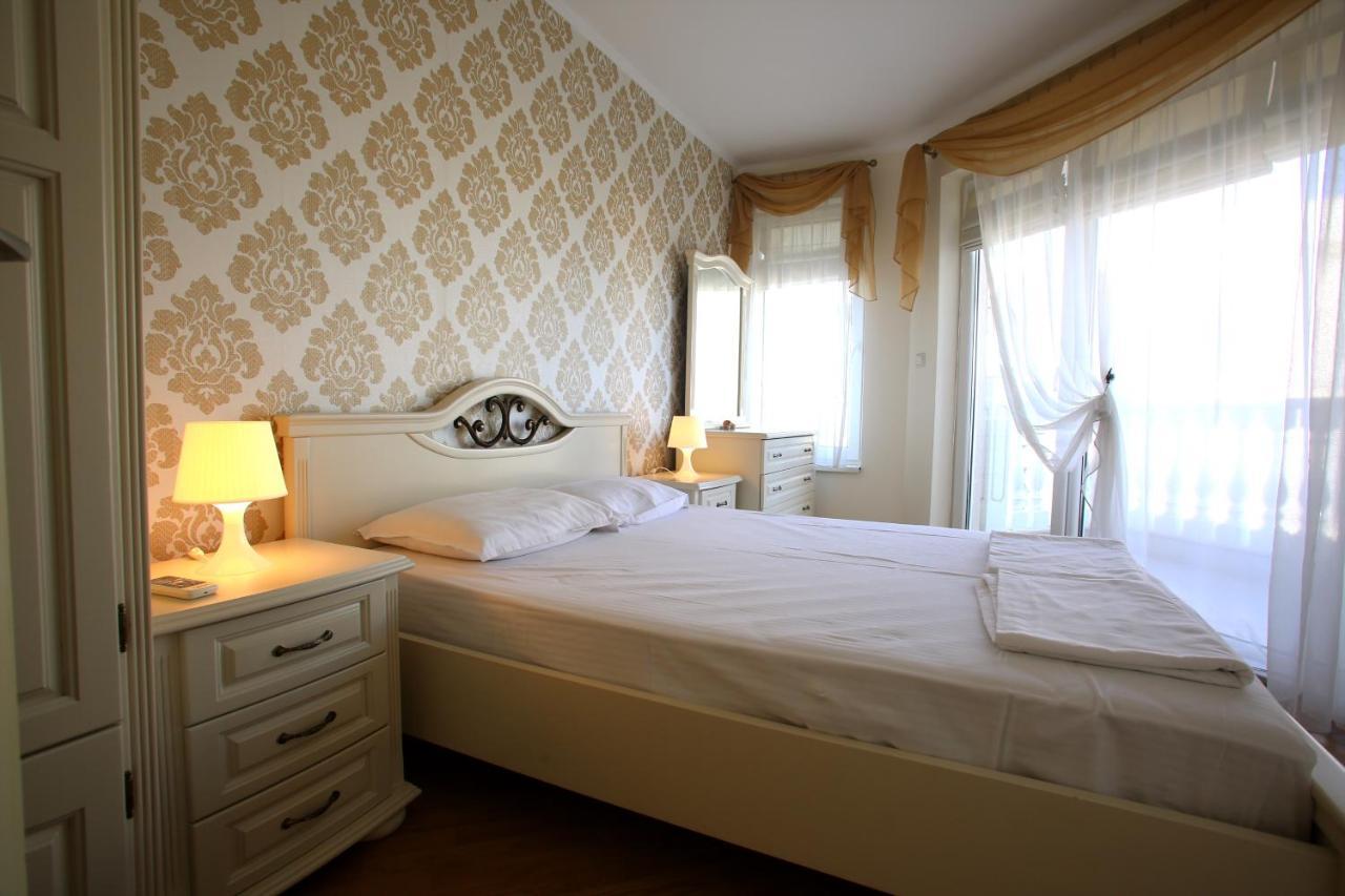 Villa Livia Boutique Apartments Ravda Bagian luar foto