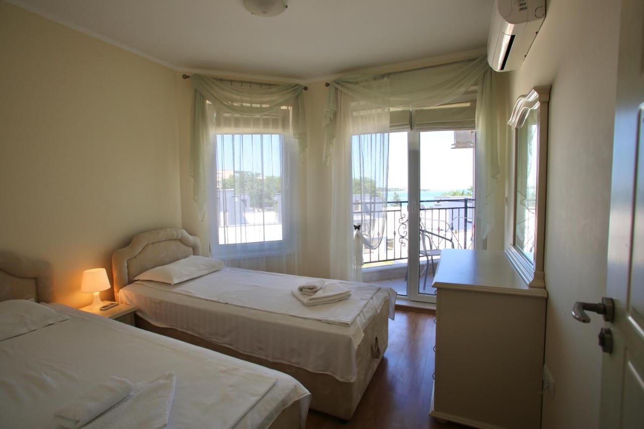 Villa Livia Boutique Apartments Ravda Bagian luar foto