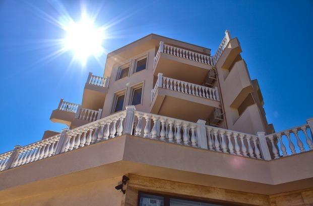 Villa Livia Boutique Apartments Ravda Bagian luar foto