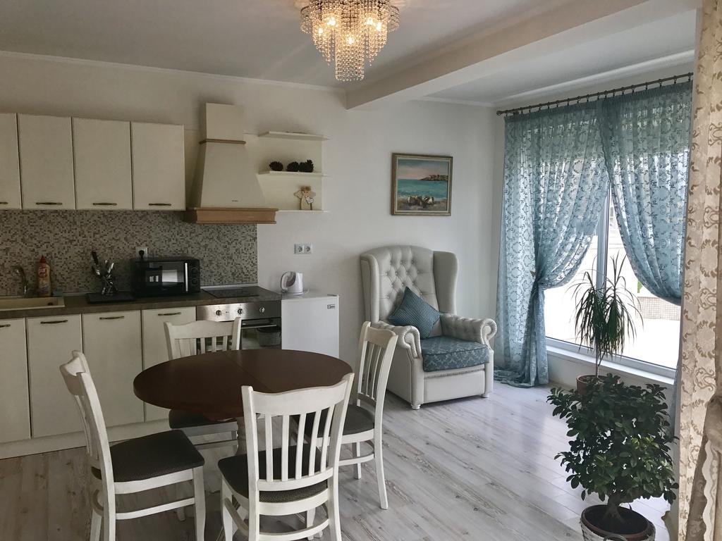 Villa Livia Boutique Apartments Ravda Bagian luar foto